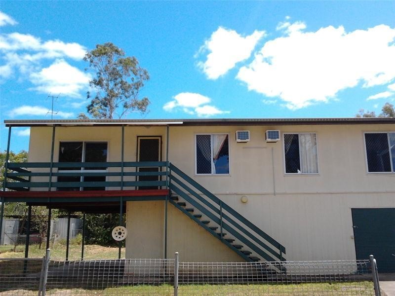 32 Walker Street, Collinsville QLD 4804