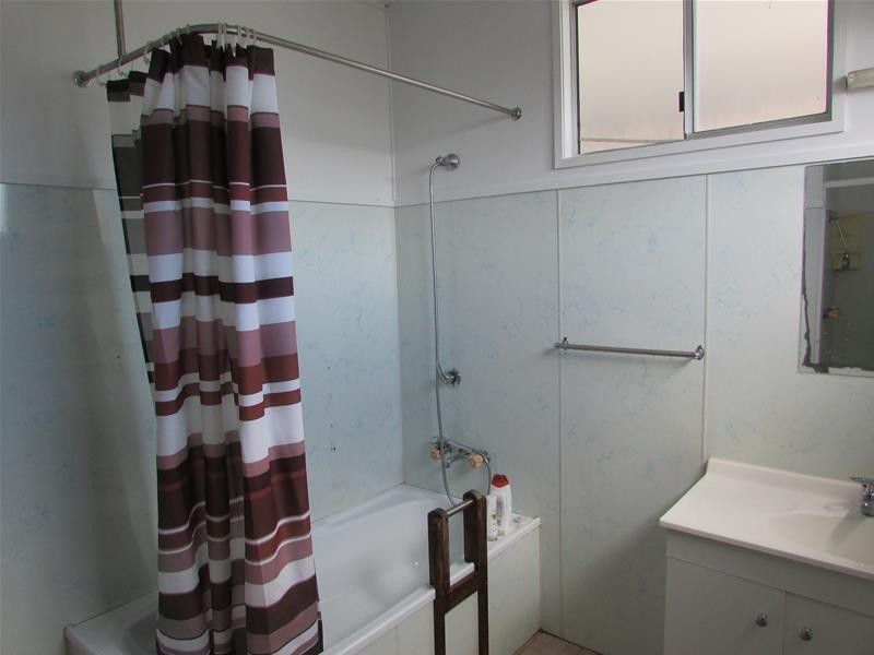 19 Murroona Street, Bowen QLD 4805