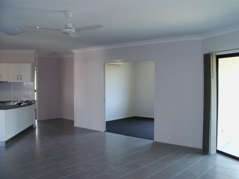 17 Yardley Court, Bowen QLD 4805