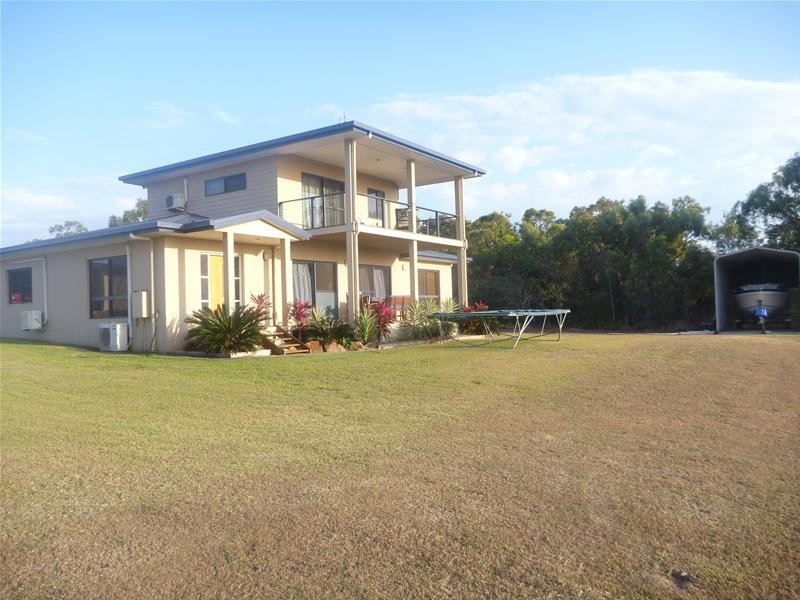 17 Bayview Crescent, Bowen QLD 4805