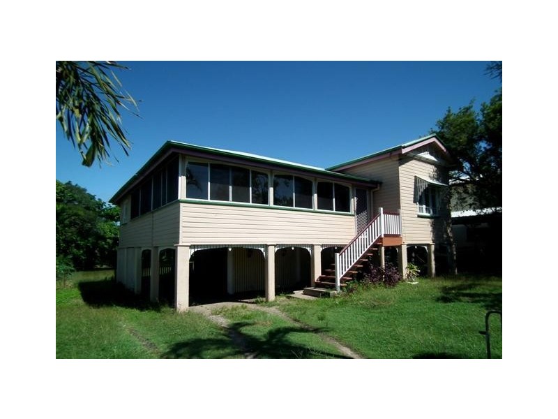 19 Gordon Street, Bowen QLD 4805