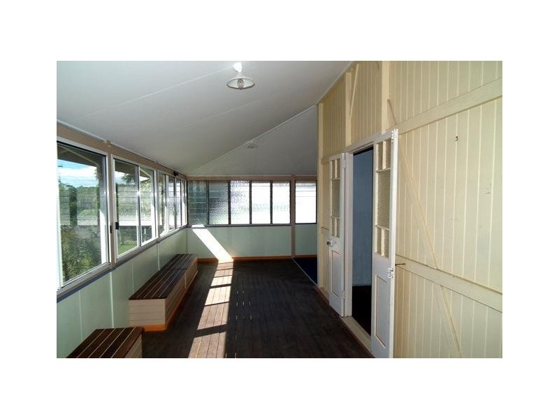 19 Gordon Street, Bowen QLD 4805