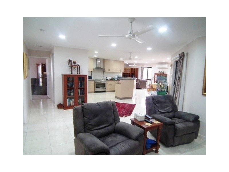 25 Catalina Court, Bowen QLD 4805