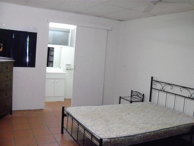 10 DALRYMPLE Street, Bowen QLD 4805