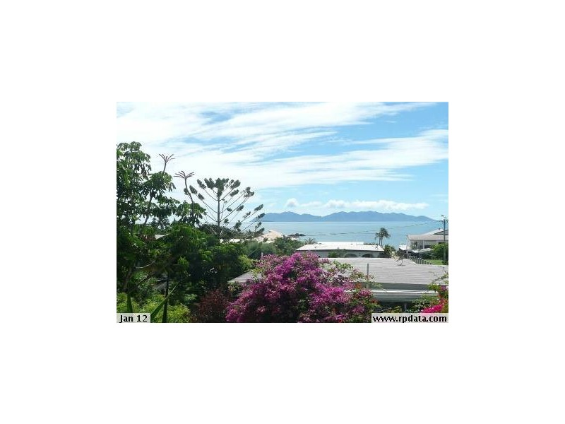 9 Avicennia Street, Bowen QLD 4805