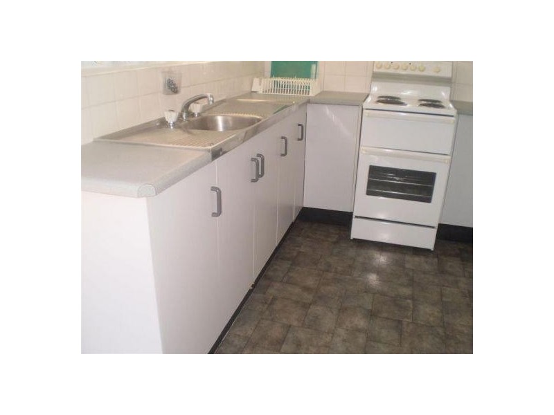 1 & 2/57 Poole Street, Bowen QLD 4805