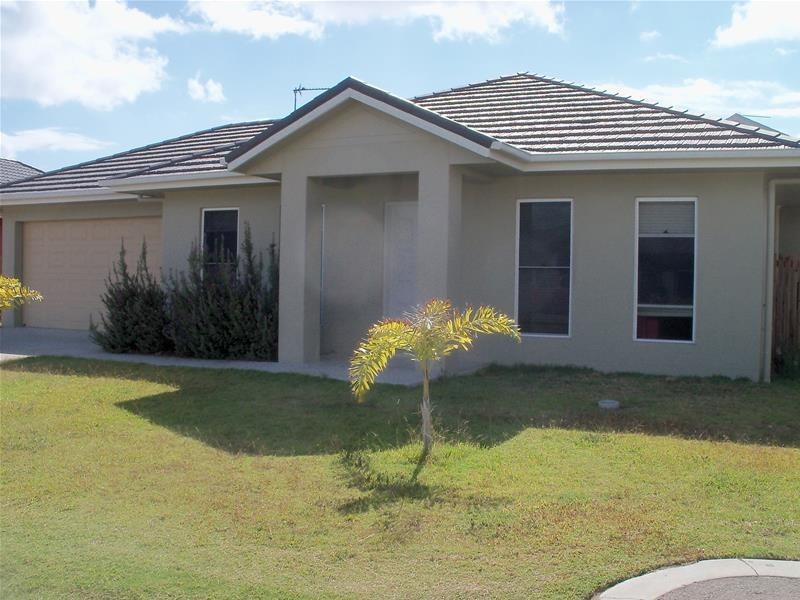 32 Seabreeze Crescent, Bowen QLD 4805