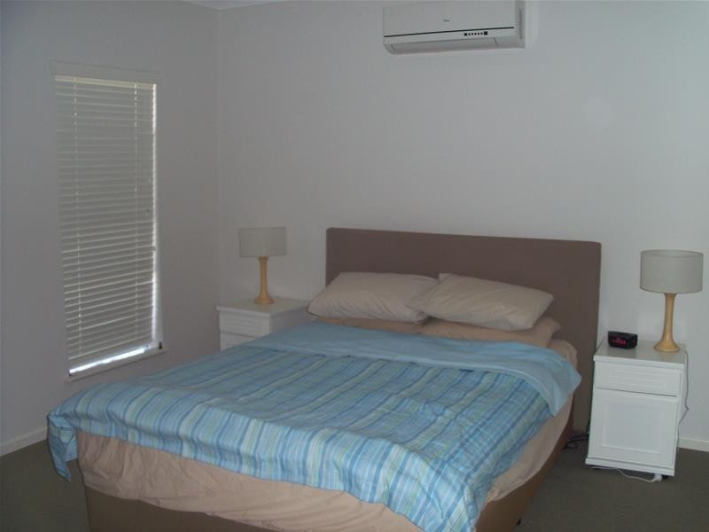 32 Seabreeze Crescent, Bowen QLD 4805