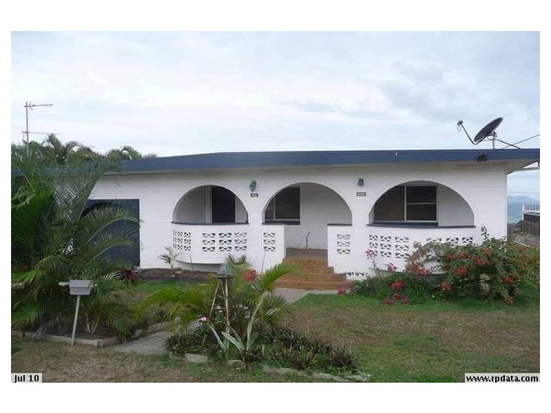 18 Casuarina Street, Bowen QLD 4805
