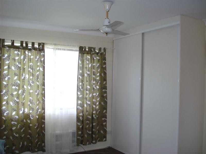 12 Wentworth Street, Bowen QLD 4805