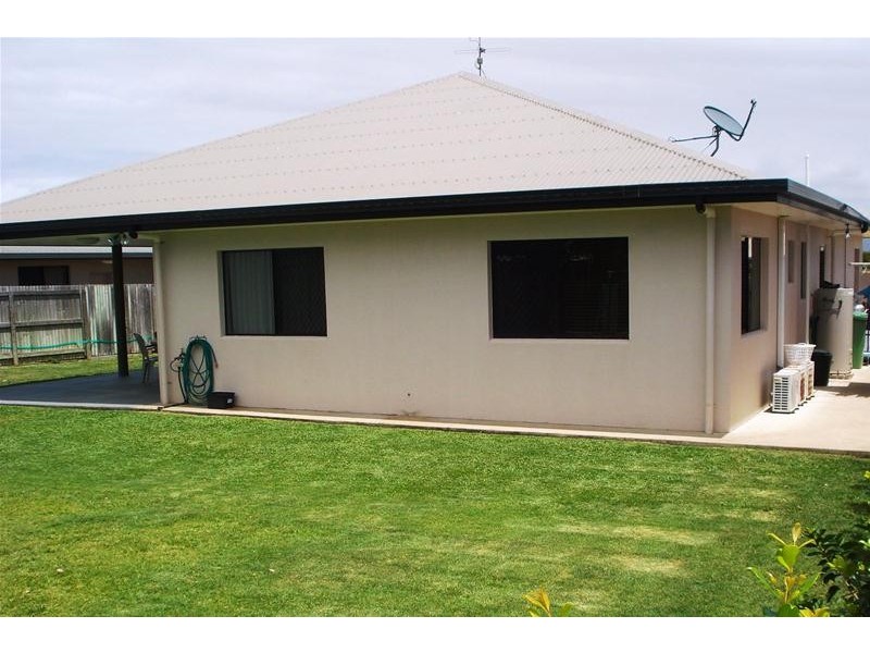 11 Kirkpatrick Court, Bowen QLD 4805