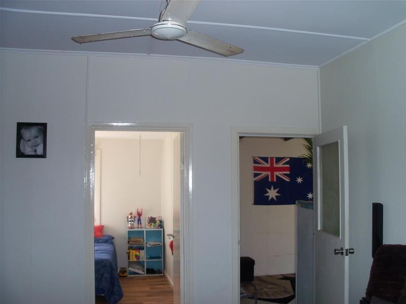 1 Cowan Lane, Bowen QLD 4805