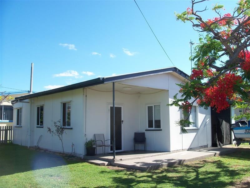 1 Cowan Lane, Bowen QLD 4805