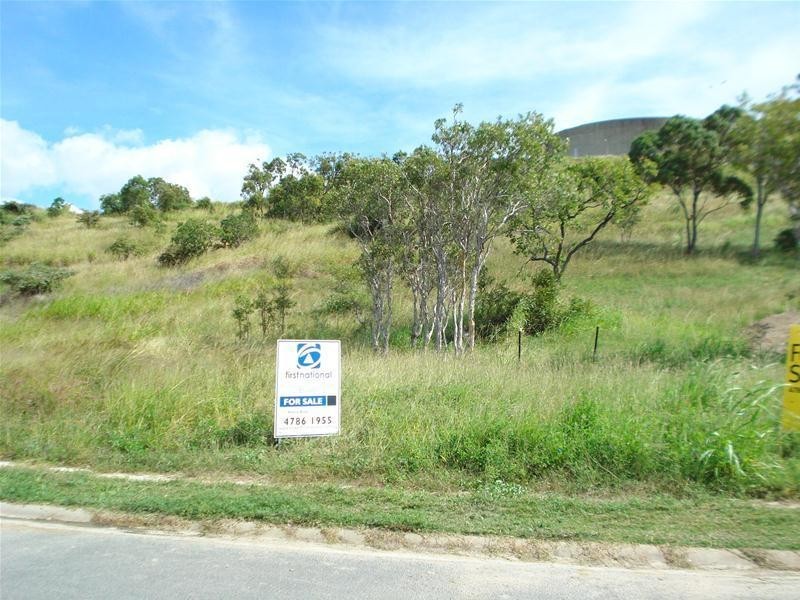 7 Allan Place, Bowen QLD 4805