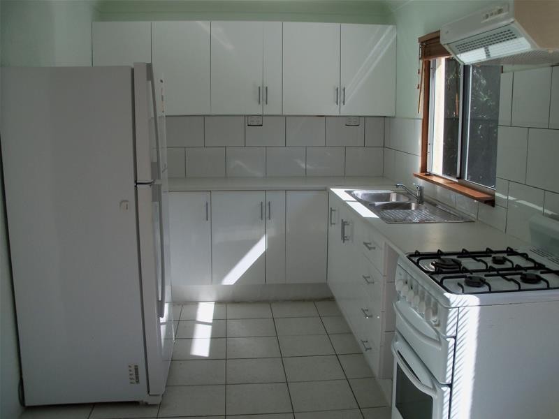 3/10  Dalrymple Street, Bowen QLD 4805