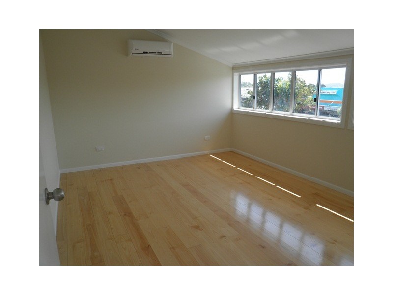 33 Herbert Street, Bowen QLD 4805