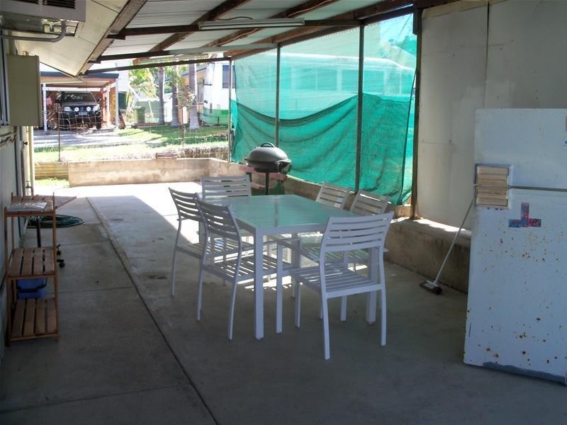 6 Shrubsole Street, Collinsville QLD 4804