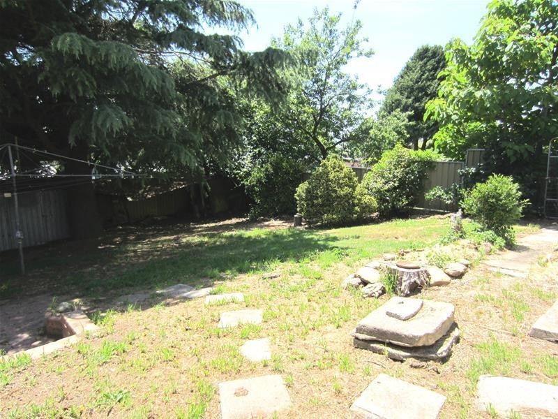 17 Jenolan Street, Oberon NSW 2787