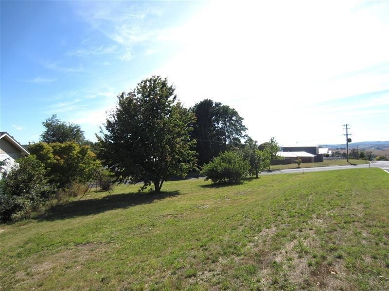 Jenolan Street, Oberon NSW 2787