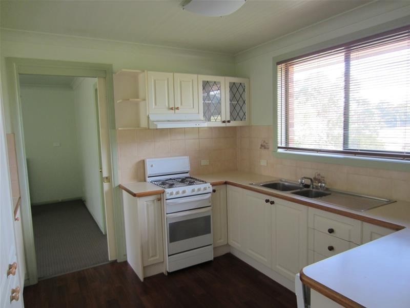 24 Hawkes Drive, Oberon NSW 2787