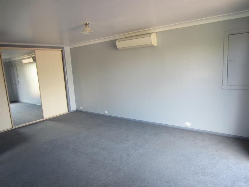 24 Hawkes Drive, Oberon NSW 2787