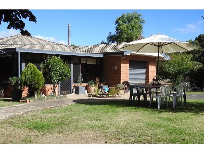 12 Sherwood Road, Kirkconnell NSW 2795