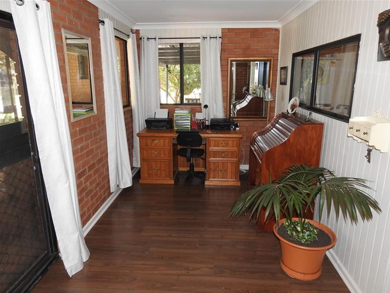 12 Sherwood Road, Kirkconnell NSW 2795