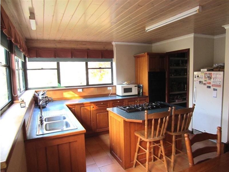 29 On Avon Avenue, Oberon NSW 2787