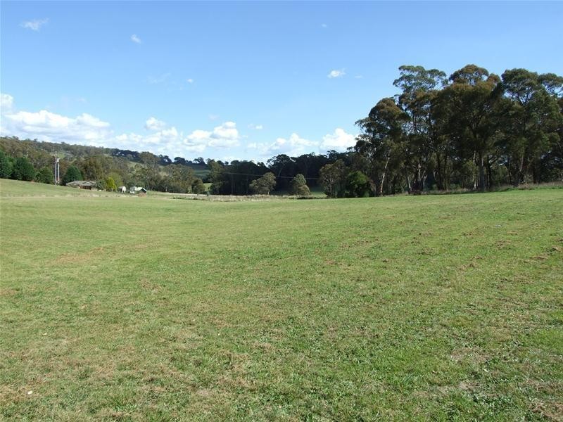 64 Harris Road, Oberon NSW 2787