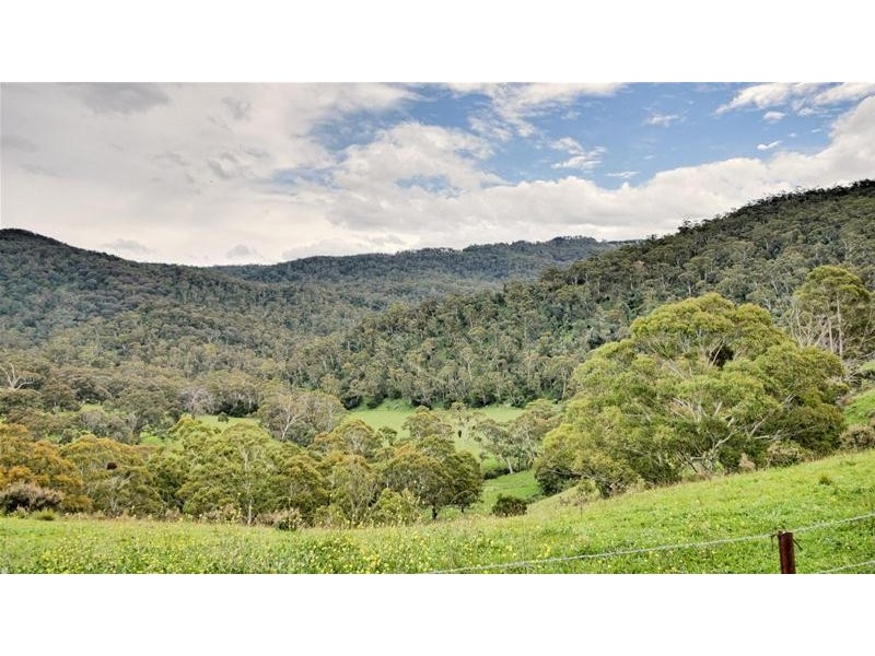 818 Marsden Swamp Road, Lowther NSW 2790