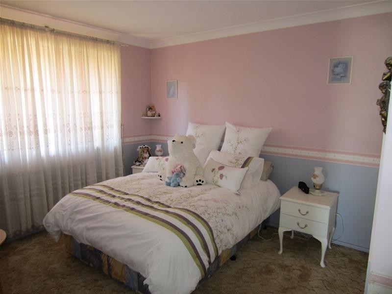 19 Tasman Street, Oberon NSW 2787