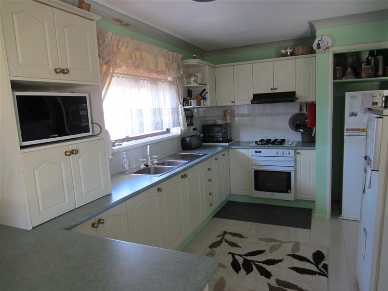 19 Tasman Street, Oberon NSW 2787