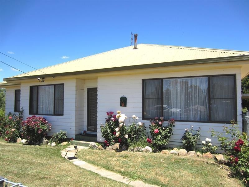 32-34 Oberon Street, Oberon NSW 2787