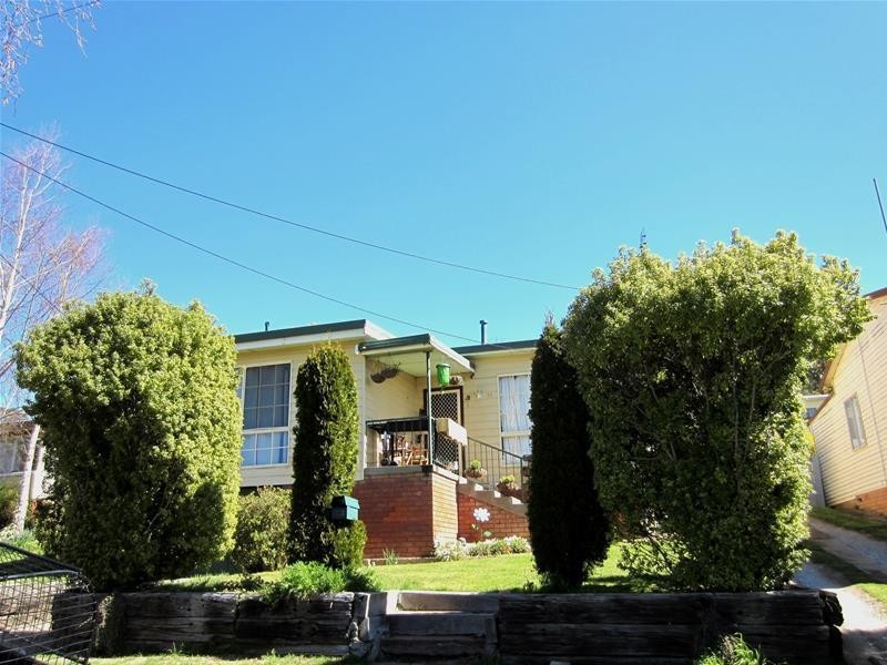 22 Buckley Crescent, Oberon NSW 2787