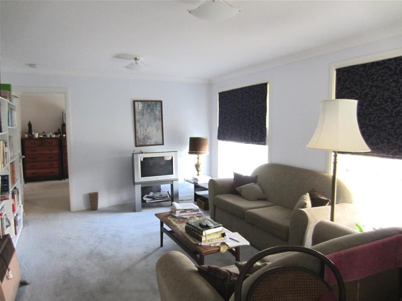 6 Reserve Avenue, Oberon NSW 2787