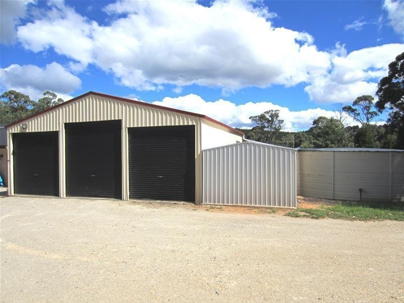 6 Reserve Avenue, Oberon NSW 2787
