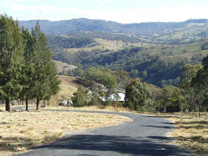 45 Carinya Close, Kanimbla NSW 2790