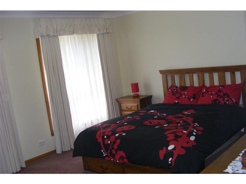 240 Black Bullock Road, Oberon NSW 2787