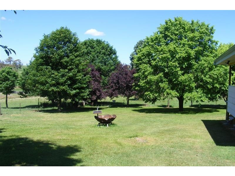 Abercrombie Road, Oberon NSW 2787