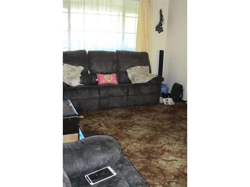 13 Carrington Avenue, Oberon NSW 2787