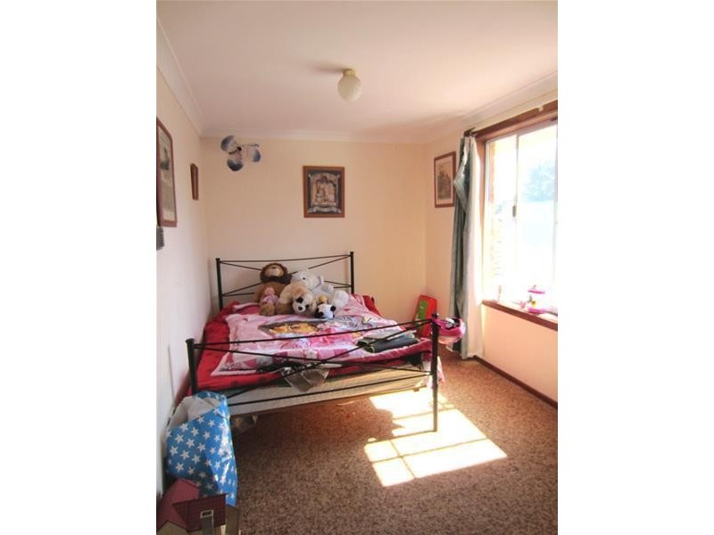 13 Carrington Avenue, Oberon NSW 2787