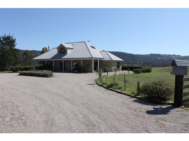 1728 Ganbenang Road, Kanimbla NSW 2790