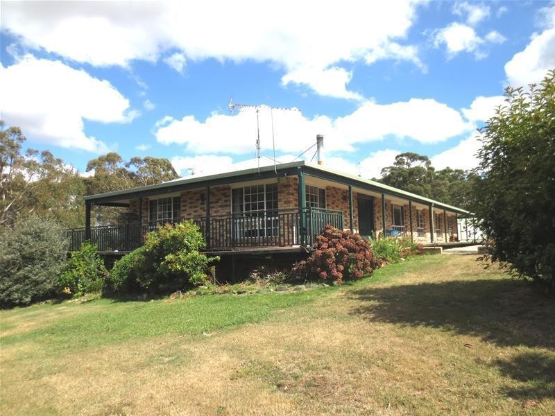 19 Briens Road, Oberon NSW 2787