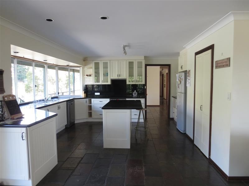 19 Briens Road, Oberon NSW 2787