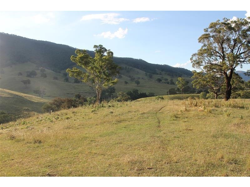 80 Palmers Oaky Road, Palmers Oaky NSW 2795