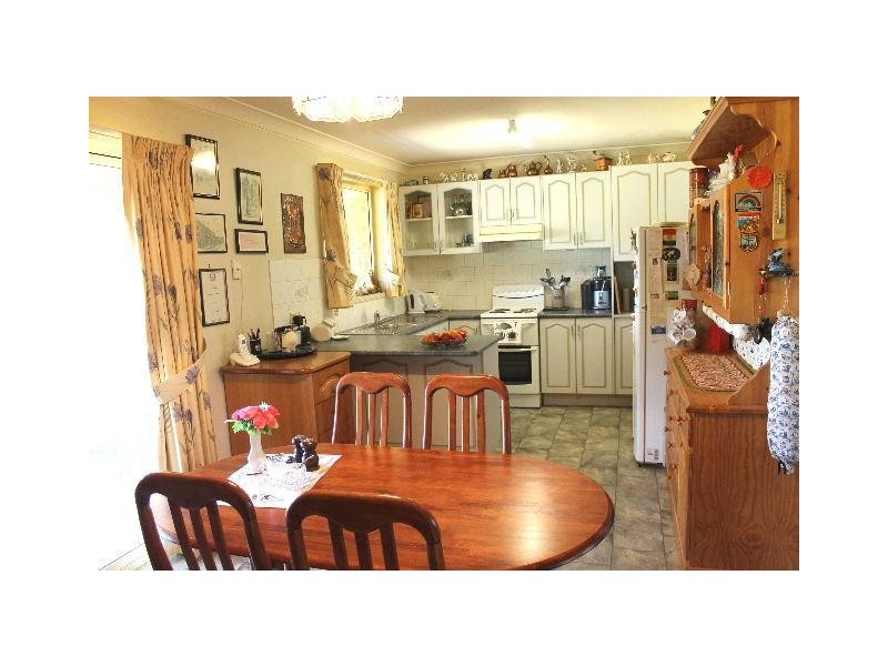 65 Shakespeare Close, Oberon NSW 2787