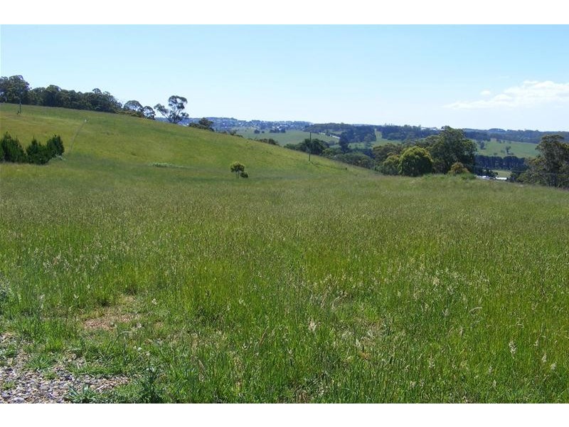 10 Titania Road, Oberon NSW 2787