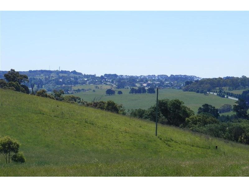 10 Titania Road, Oberon NSW 2787