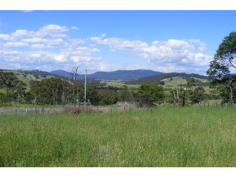 10 Titania Road, Oberon NSW 2787