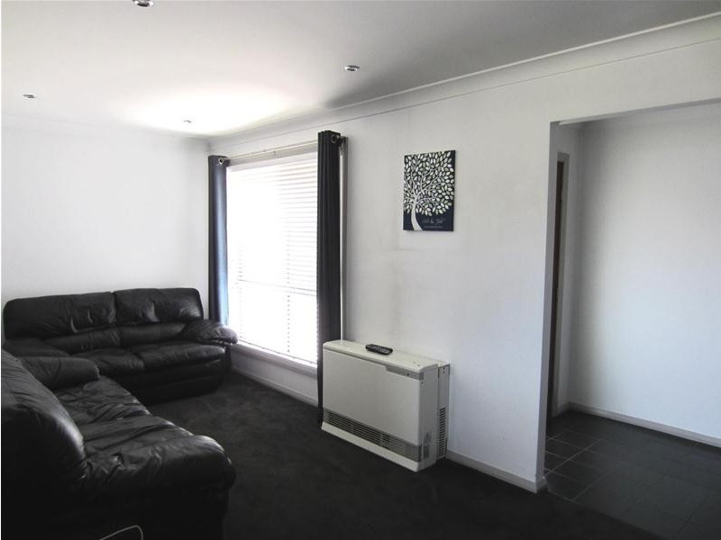 12 Hawkes Drive, Oberon NSW 2787